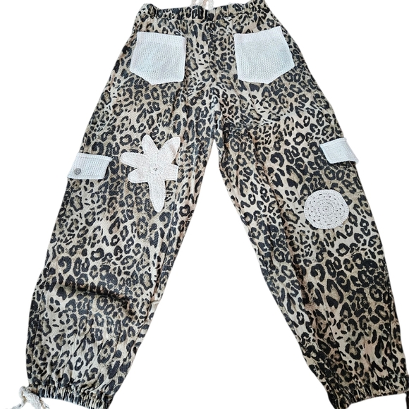 POL Sand Leopard Patchwork Crochet Boho Pants NEW - Picture 4 of 7